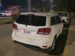 دودج جورني